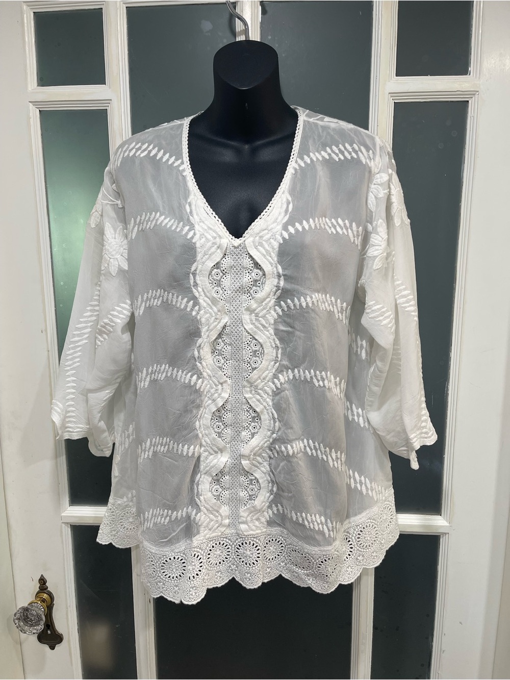 Johnny Was White Embroidered V-Neck Lace-Trim Tunic